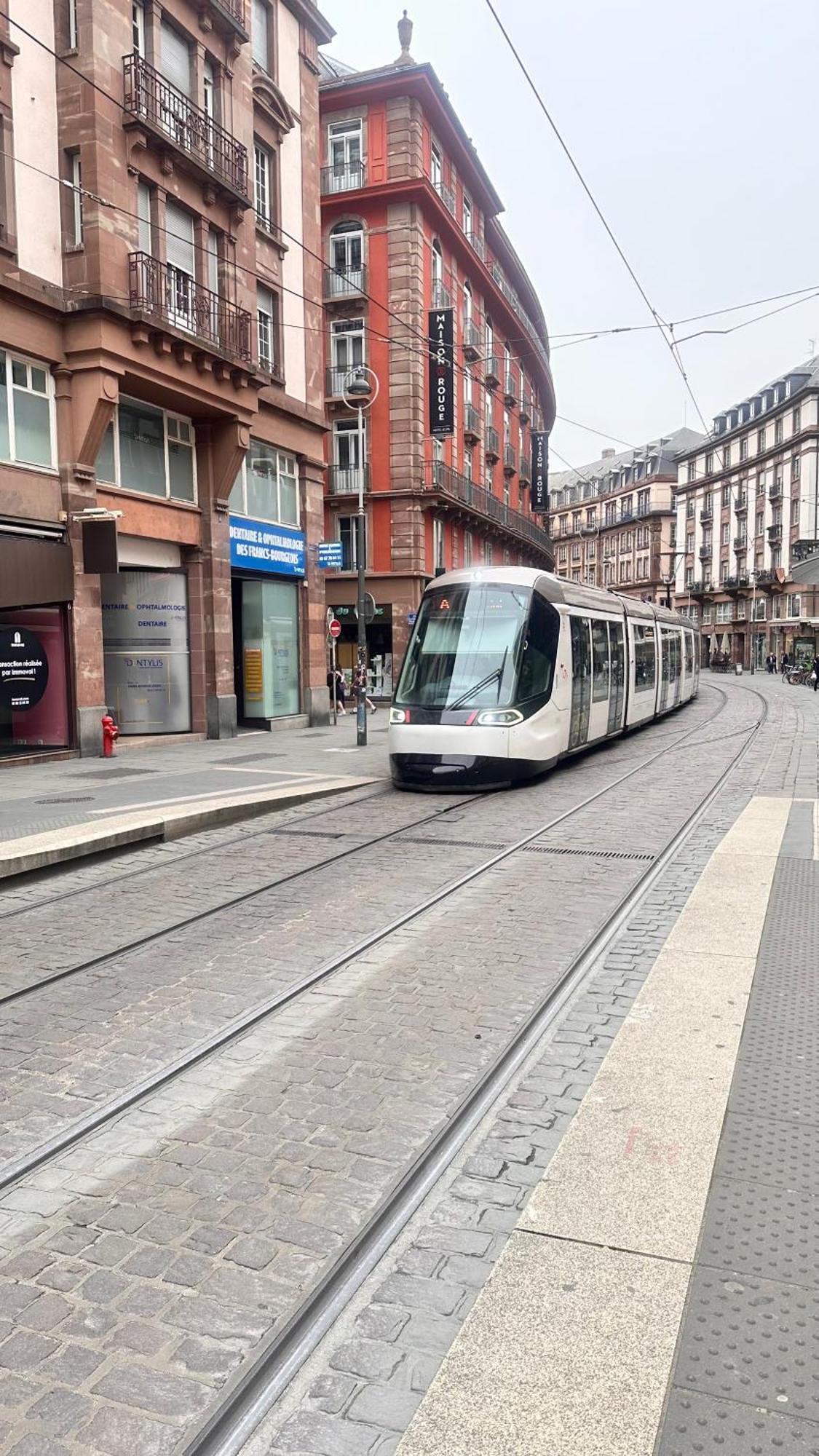 Studio In City Centre 斯特拉斯堡 外观 照片